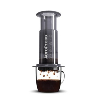 AeroPress Coffeemaker - Køb Aeropress kaffebryggeren her