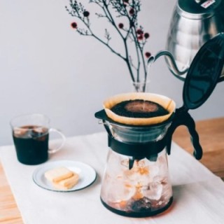 Hario V60-02 Drip-In Server 0,7 L