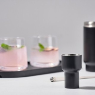 Zone Rocks Målebæger 3/5 cl Sort