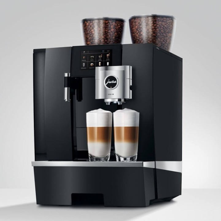 Jura Giga X8 (EA) Espressomaskine Inkl. 1L Cooler, Pleje & 12kg Kaffe
