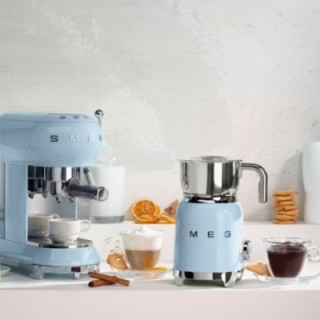 Smeg MFF11PBEU Mælkeskummer Pastelblå