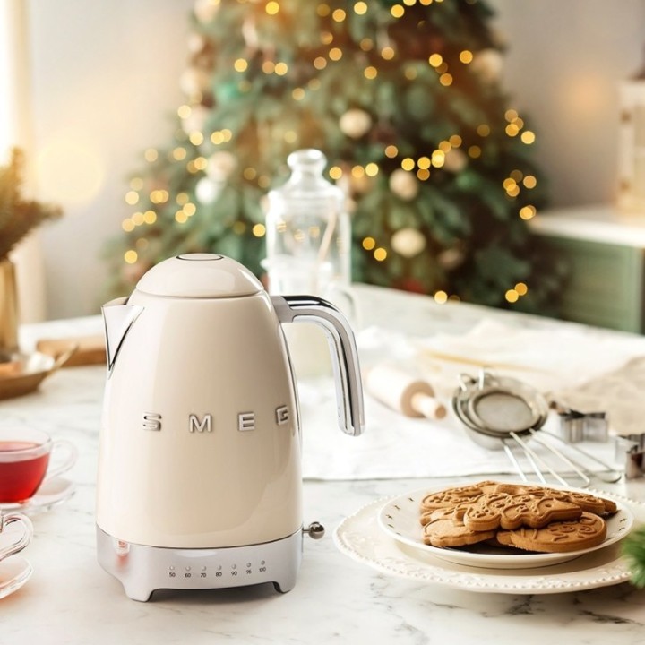 Smeg KLF03CREU Elkedel 1,7L Creme