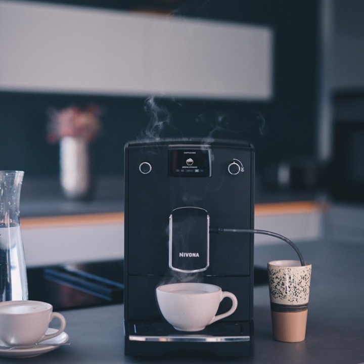 Nivona NICR 690 Mat Sort Espressomaskine Inkl. 4,2kg Rigtig Kaffe