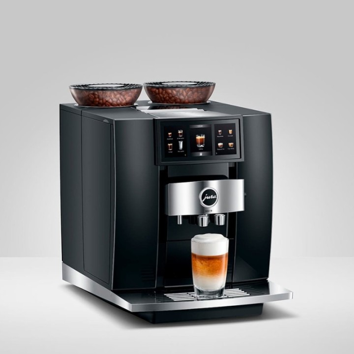 Jura Giga 10 (EA) Diamond Black Espressomaskine Inkl. Startpakke