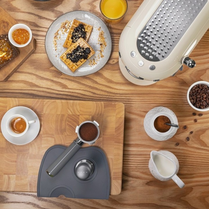 Smeg ECTS01 Kaffestamper Grå