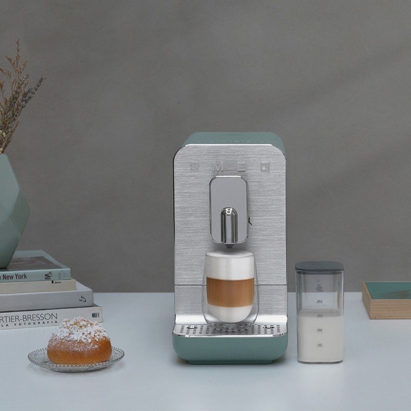 Smeg BCC13EGMEU Espressomaskine Grøn
