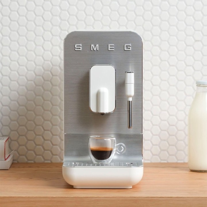 Smeg BCC12WHMEU Espressomaskine Hvid