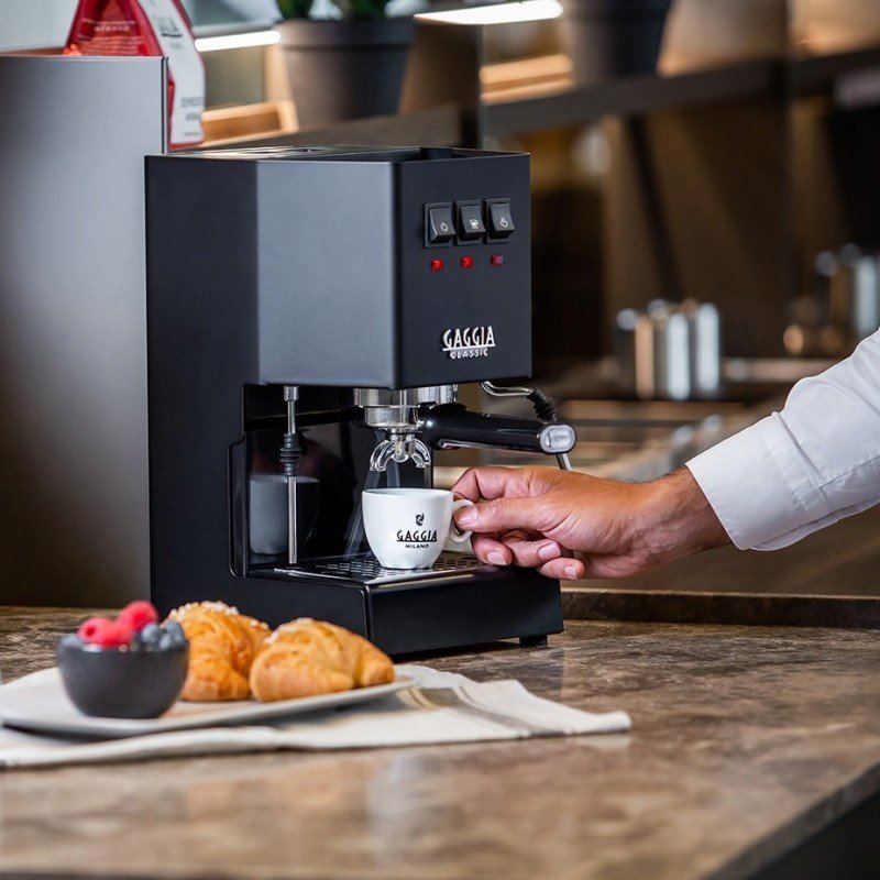 Gaggia Classic E24 Sort Espressomaskine