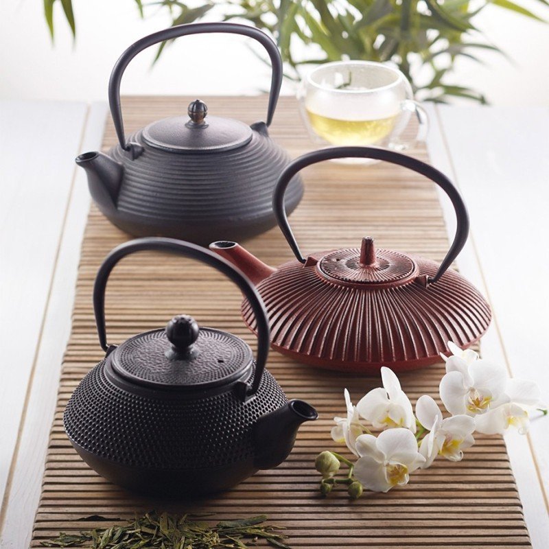 La Cafetière 0,9 L Tebrygger Sort og Østerlandsk Thehus Yoga Tea Økologisk 125g