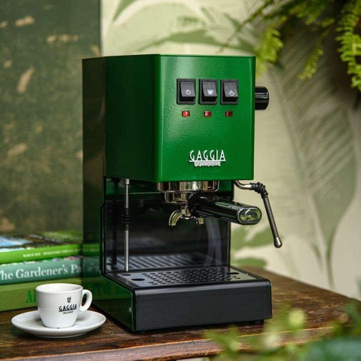 Gaggia Classic E24 Jungle Green Espressomaskine Inkl Eureka Mignon Zero 55s Mat Sort Espressokværn & Baristaudstyr