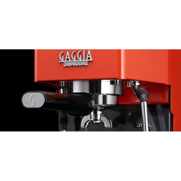 Gaggia Classic E24 Lobster Red Espressomaskine Inkl. Eureka Mignon Zero 55s Mat Sort Espressokværn & Baristaudstyr
