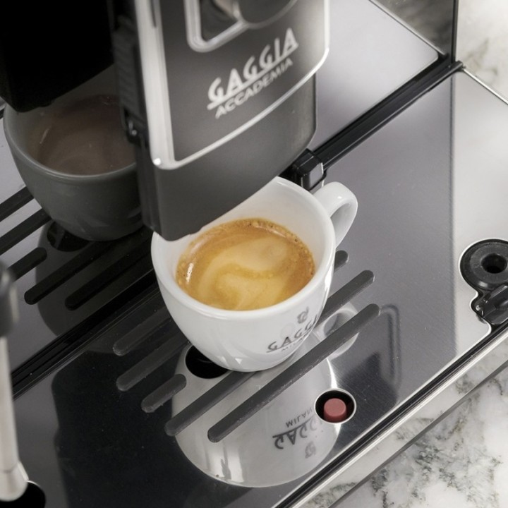 Gaggia Accademia Inkl. Mælkekande 0,5L & 5x400g Rigtig Kaffe Organic