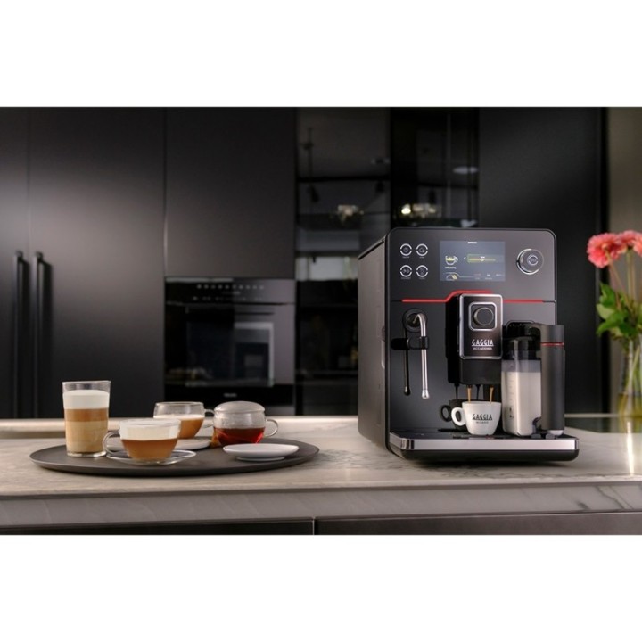 Gaggia Accademia Inkl. Mælkekande 0,5L & 5x400g Rigtig Kaffe Organic