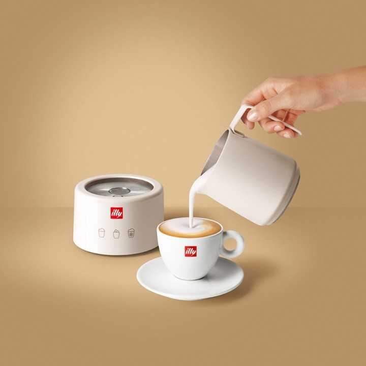 Illy Mælkeskummer Hvid