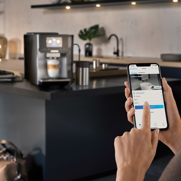 Siemens TP715R07 EQ700 Inox Silver Metallic Inkl. Pleje & 3kg Kaffe