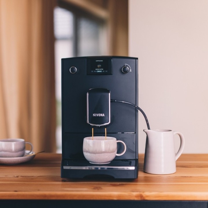 Nivona NICR 690 Mat Sort Espressomaskine Inkl. Rigtig Kaffe Mixpakke 3kg Hele kaffebønner