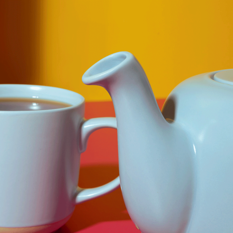 La Cafetière 1,2 L Tebrygger Inkl. Krus 35 cl 2 Stk Himmelblå & Østerlandsk Thehus Pyramidetebreve 24 stk