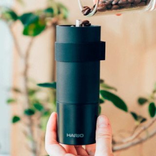 Hario Mini Black PRO Manuel Kaffemølle Rustfri Stål