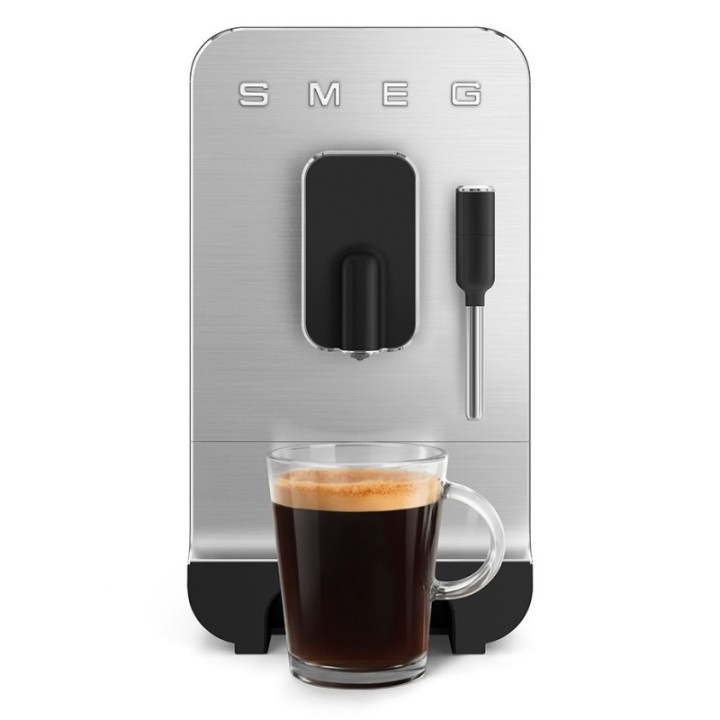 Smeg BCC12BLMEU Espressomaskine Sort Inkl. Mælkekande 0,35L & Rigtig Kaffe Crema Intenso 1kg Hele kaffebønner