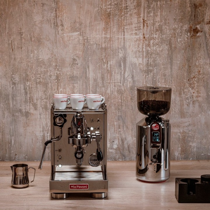La Pavoni Mini Cellini LPSMCS01EU Inkl. Eureka Mignon Turbo Espressokværn, Baristaudstyr & Kopper