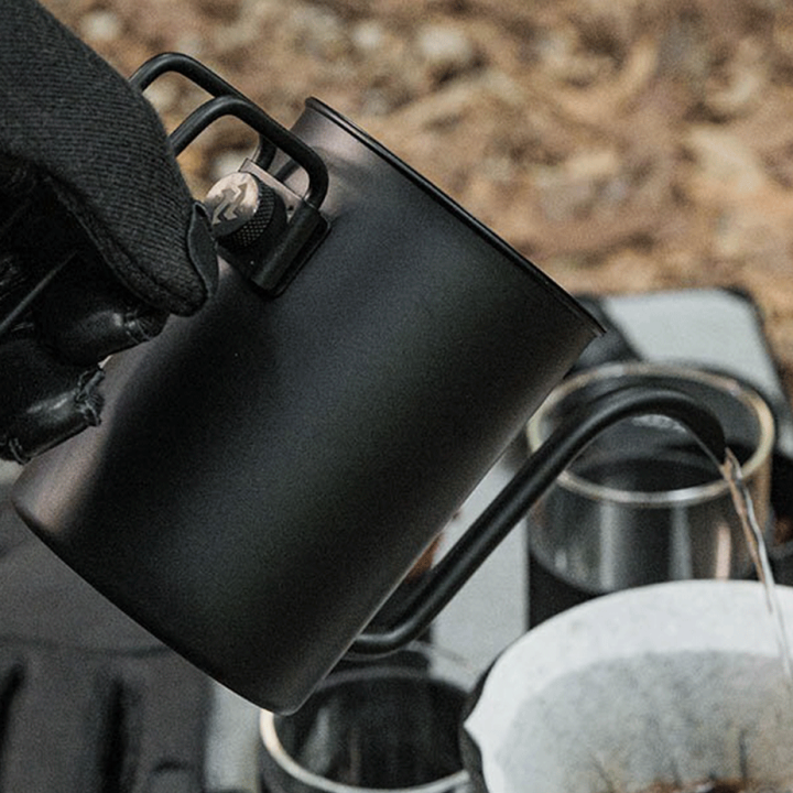 Hario Zebrang Drip Kedel 0,3 L Rustfri Stål & Valnød
