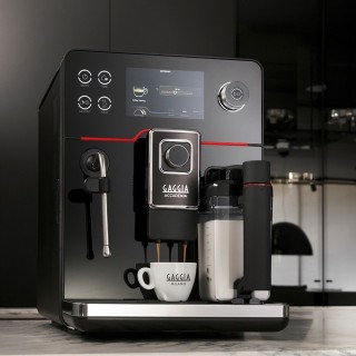 Gaggia Accademia Espressomaskine Inkl. Mælkekande 0,5L & 5x400g Rigtig Kaffe Organic Brun Serie