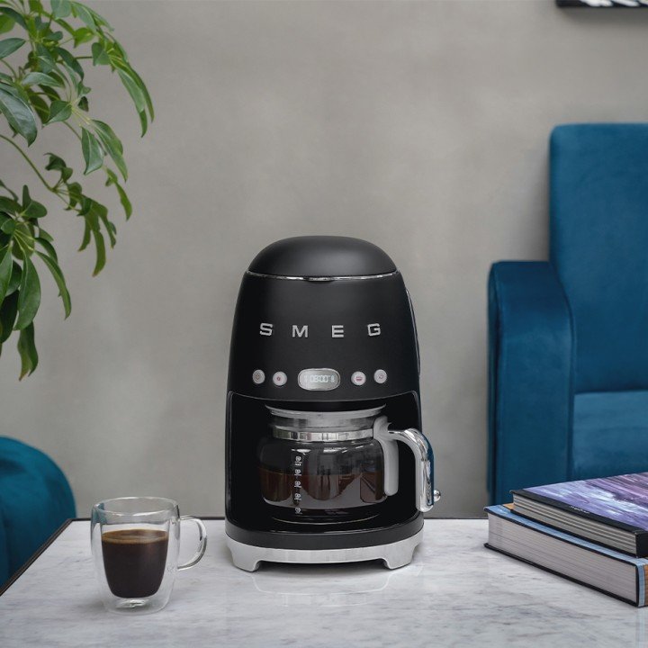 Smeg DCF02BLMEU Drip Kaffemaskine Mat Sort