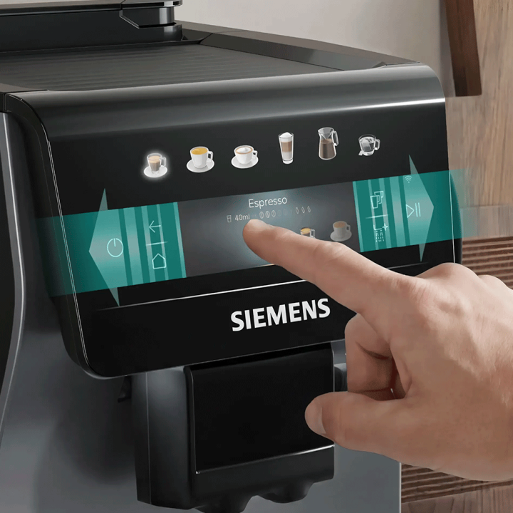 Siemens TP603EM6 EQ6 Espressomaskine Midnat Sølvmetallic Inkl. Mælkekande Glas