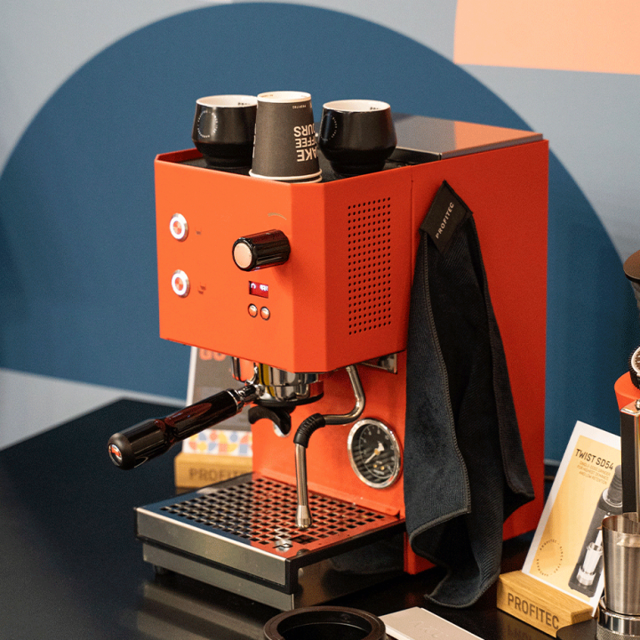 Profitec GO 2.0 Rød Espressomaskine Inkl. Profitec TWIST SD54 Espressokværn Rød