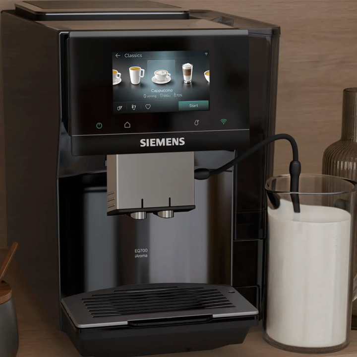 Siemens TP727E06 EQ700 Midnat Sølvmetallic Espressomaskine inkl. Plejepakke & 2x1kg Rigtig Kaffe Hele Kaffebønner