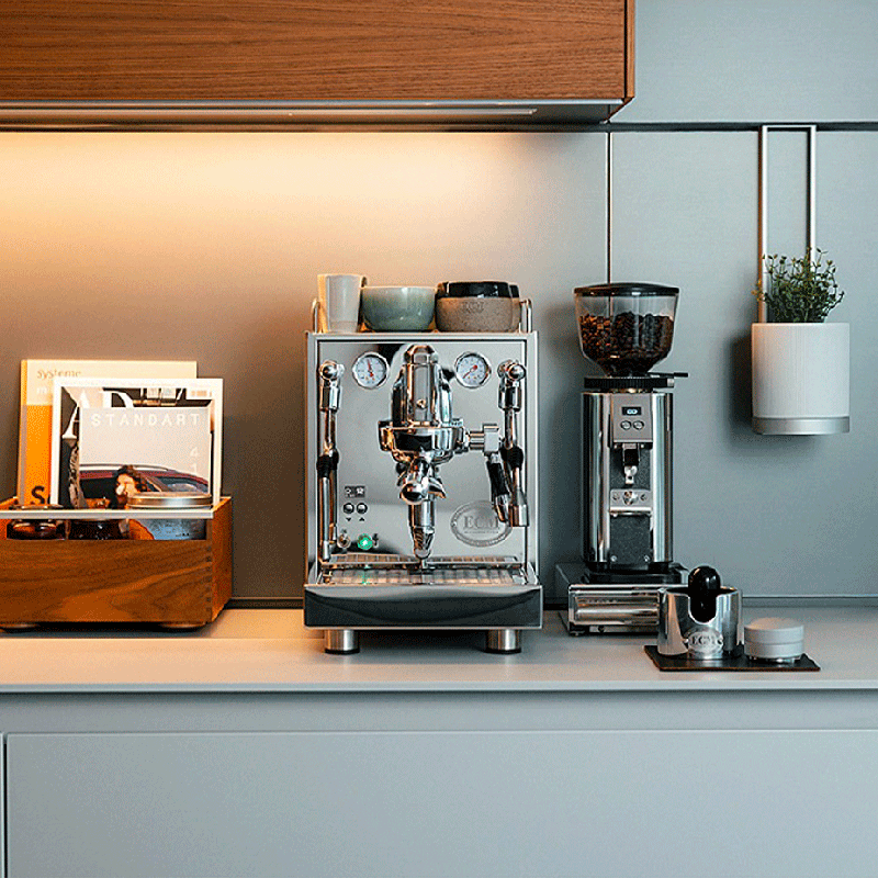 ECM Mechanika MAX II Espressomaskine Inkl. Eureka Mignon Oro Stark W Kværn, Tamper, WDT Tool, Mælkekande & Knockbox