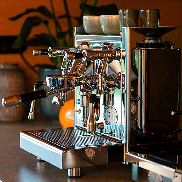 ECM Technika VI Espressomaskine Inkl. ECM Exacto Stål Espressokværn, Knockbox, Mælkekande & Tamper