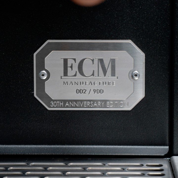 ECM Synchronika II Espressomaskine 30th Anniversary Edition Sort med trædetaljer