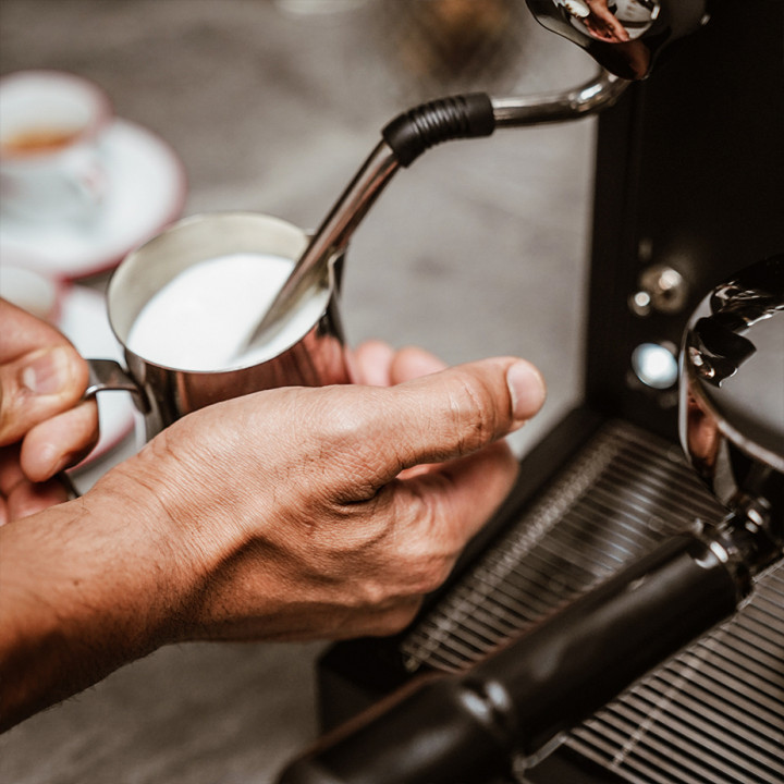 La Pavoni Mini Cellini Sort LPSMCB01EU Espressomaskine Inkl. Eureka Mignon Specialita Sort/Chrome Espressokværn