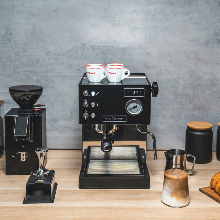 La Pavoni Casa Bar PID Sort LPMCBN02EU Espressomaskine Inkl. Eureka Mignon Specialita Sort/Chrome Espressokværn