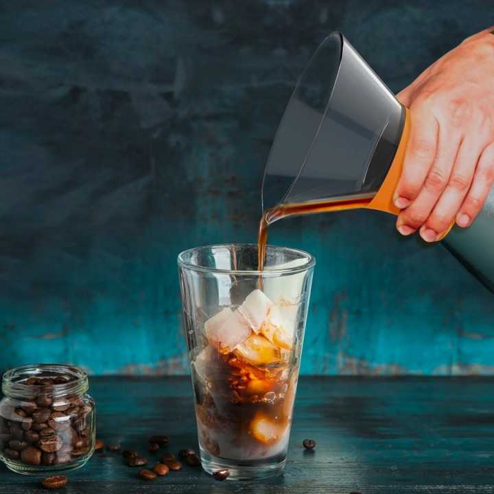 Asobu Isoleret Pour Over Kaffebrygger Sort Asobu Isoleret Pour Over Kaffebrygger Sort