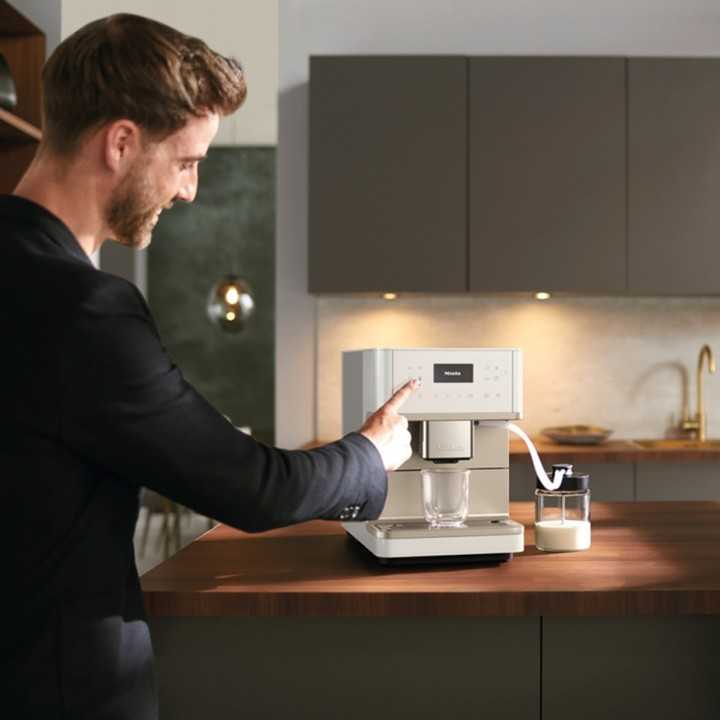 Miele CM 6360 MilkPerfection Lotushvid Steel