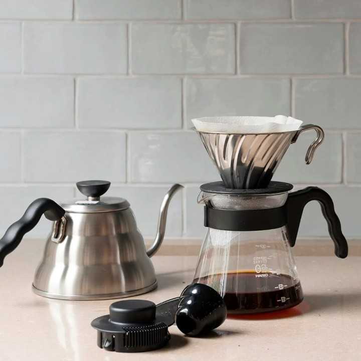 Hario V60 Metal Dripper Stål 2 Kop. Hario V60 Metal Dripper Stål 2 Kop.