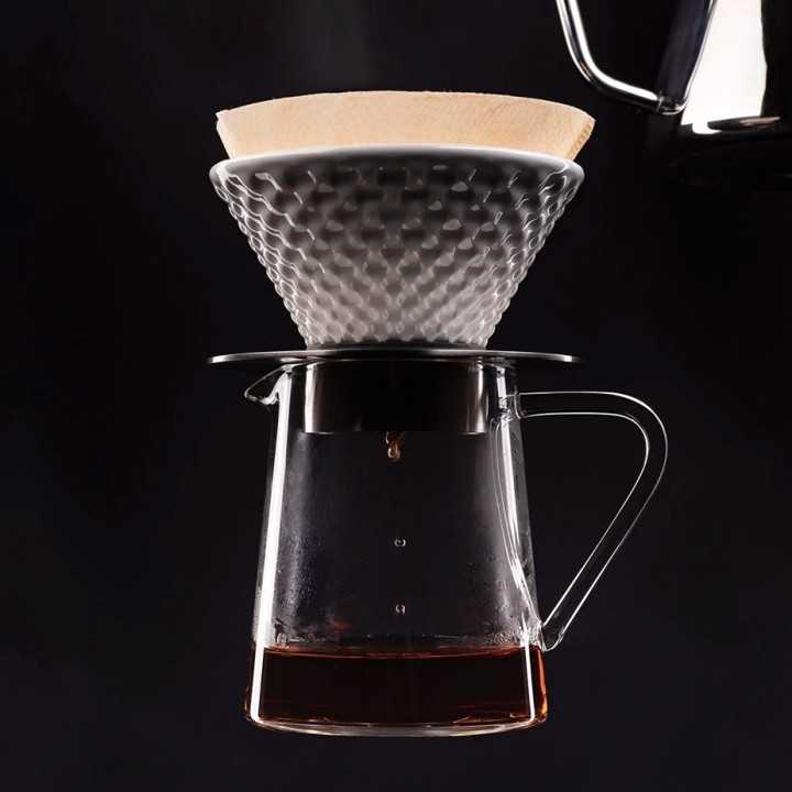 Loveramics Brewers Strong Dripper Hvid 2 Kop Inkl. Stand Sort Loveramics Brewers Strong Dripper Hvid 2 Kop Inkl. Stand Sort