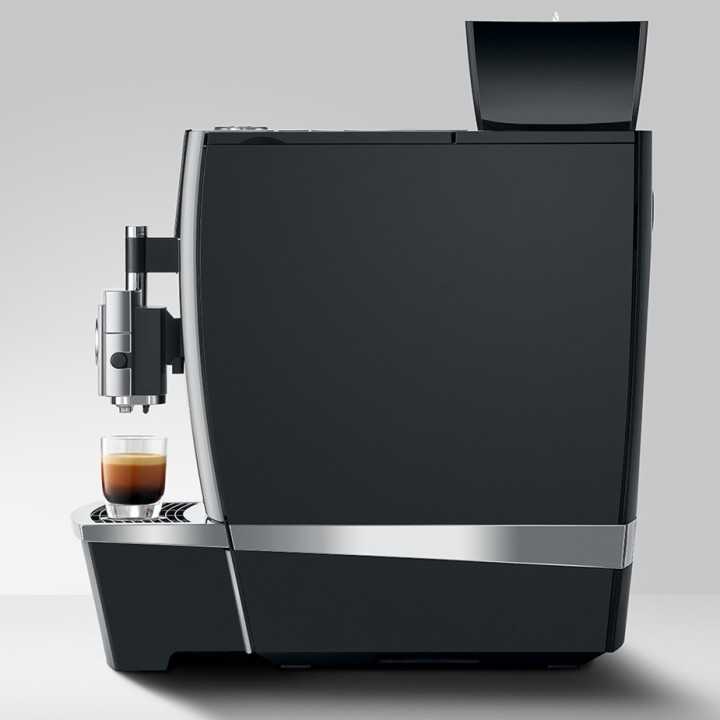 Jura Giga X3 (EB) Alu Espressomaskine Inkl. 2,5L Cooler, Pleje, 12kg Kaffe & Opsætning Jura Giga X3 (EB) Alu Espressomaskine Inkl. 2,5L Cooler, Pleje, 12kg Kaffe & Opsætning