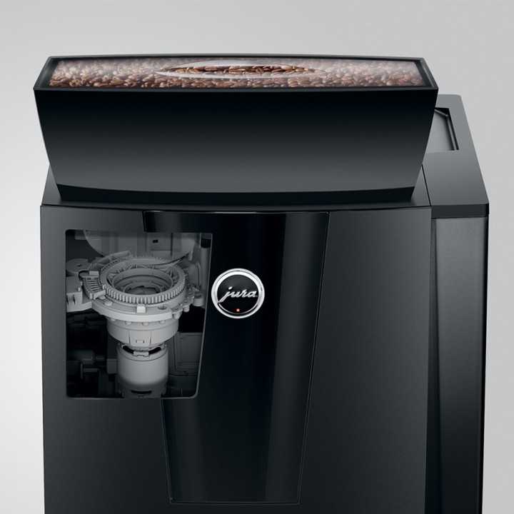 Jura Giga X3 (EB) Alu Espressomaskine Inkl. 2,5L Cooler, Pleje, 12kg Kaffe & Opsætning Jura Giga X3 (EB) Alu Espressomaskine Inkl. 2,5L Cooler, Pleje, 12kg Kaffe & Opsætning
