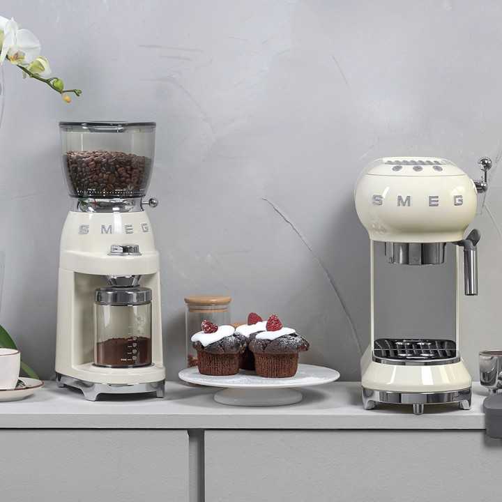 Smeg CGF11CREU Kaffekværn Creme