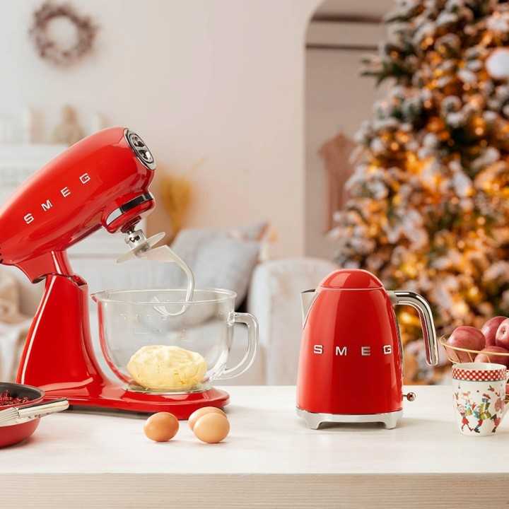 Smeg KLF03RDEU Elkedel 1,7L Rød