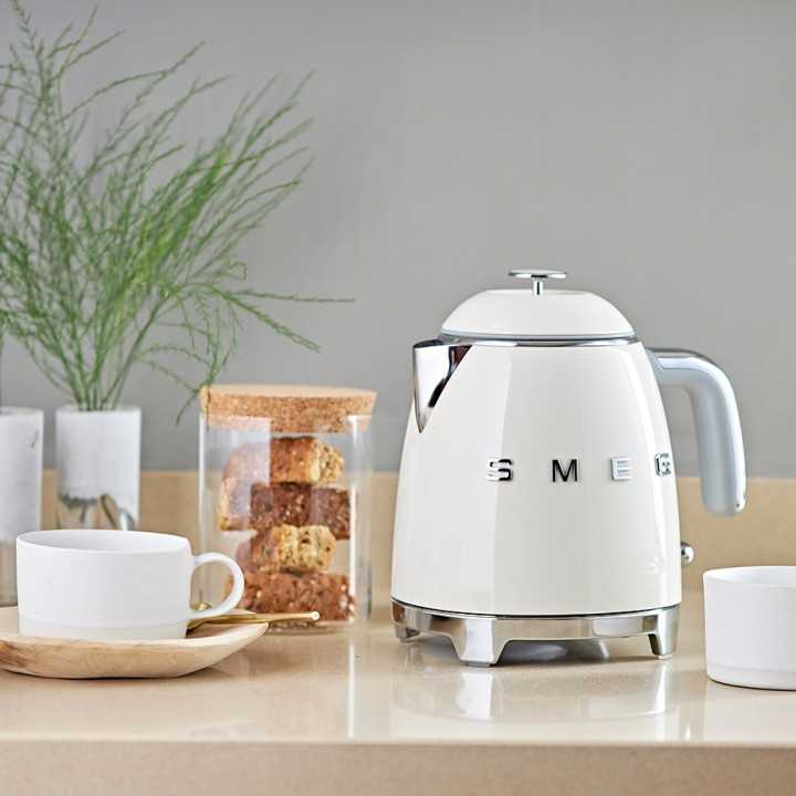 Smeg KLF05CREU Minielkedel 0,8L Creme Smeg KLF05CREU Minielkedel 0,8L Creme