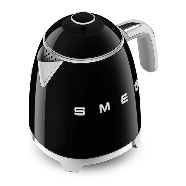 Smeg KLF05BLEU Minielkedel 0,8L Sort Smeg KLF05BLEU Minielkedel 0,8L Sort