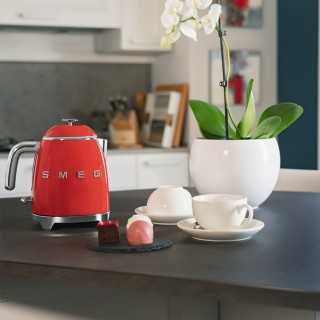 Smeg KLF05RDEU Minielkedel 0,8L Rød