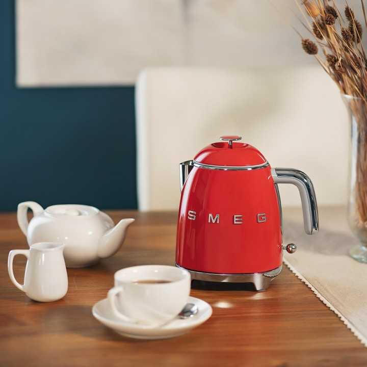 Smeg KLF05RDEU Minielkedel 0,8L Rød