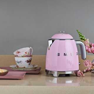 Smeg KLF05PKEU Minielkedel 0,8L Rosa