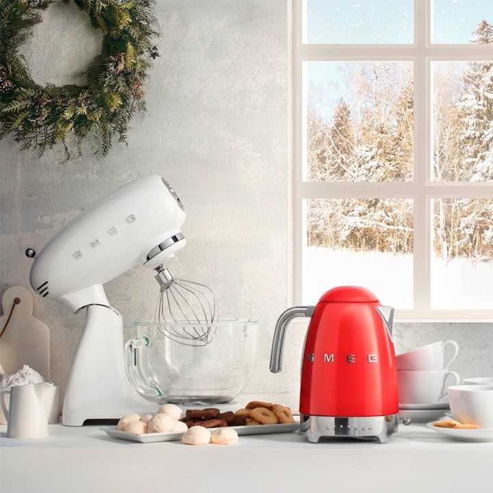 Smeg KLF04RDEU Elkedel m. Temperatur 1,7L Rød