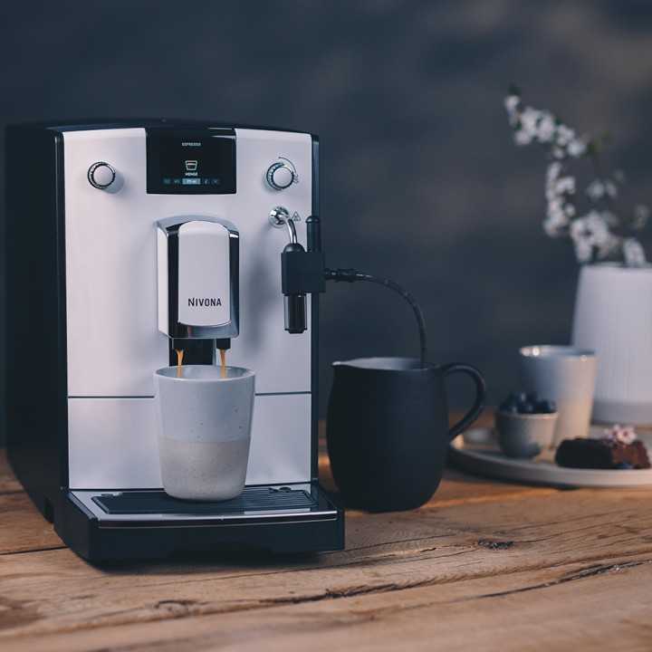 Nivona NICR 560 Hvid Espressomaskine Inkl. 4,2kg Rigtig Kaffe